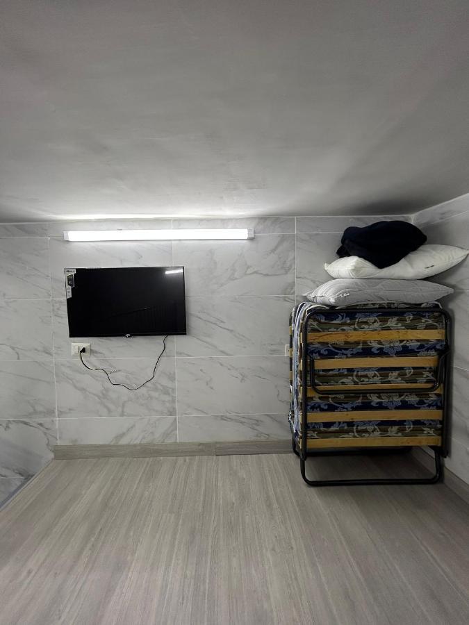 Апартаменты Mini House Vicoletto Pontenuovo 41 Неаполь Экстерьер фото