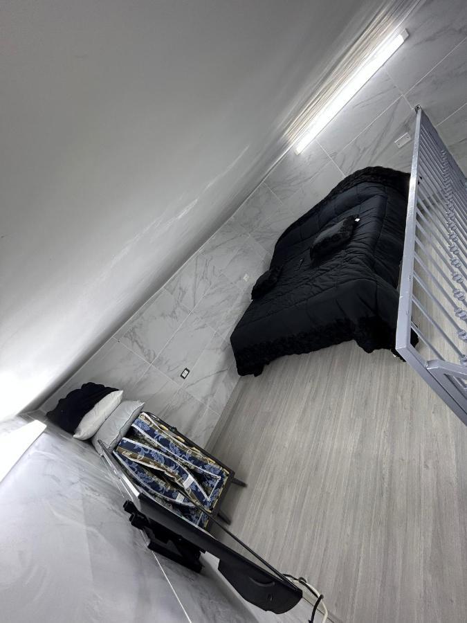 Апартаменты Mini House Vicoletto Pontenuovo 41 Неаполь Экстерьер фото
